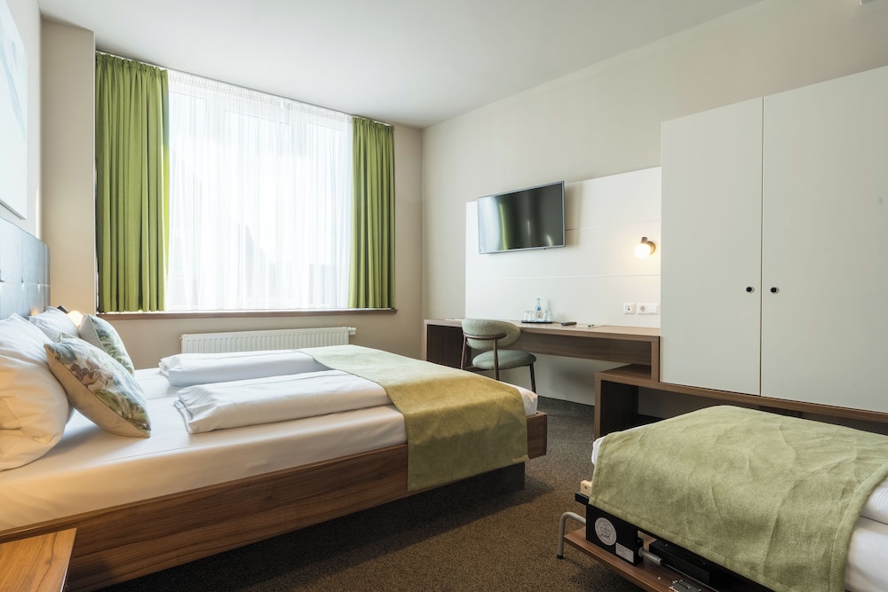 Joesepp's Hotel am Schweizerberg 12/47