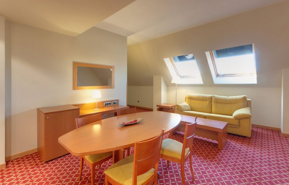 Hotel Zentral Leon 43/66