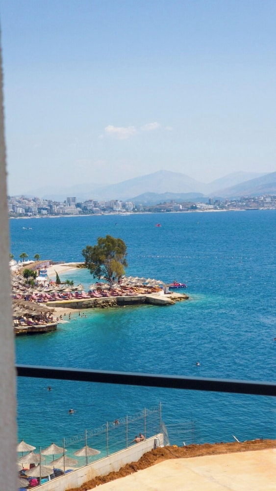 Portanova Hotel Sarande 43/55