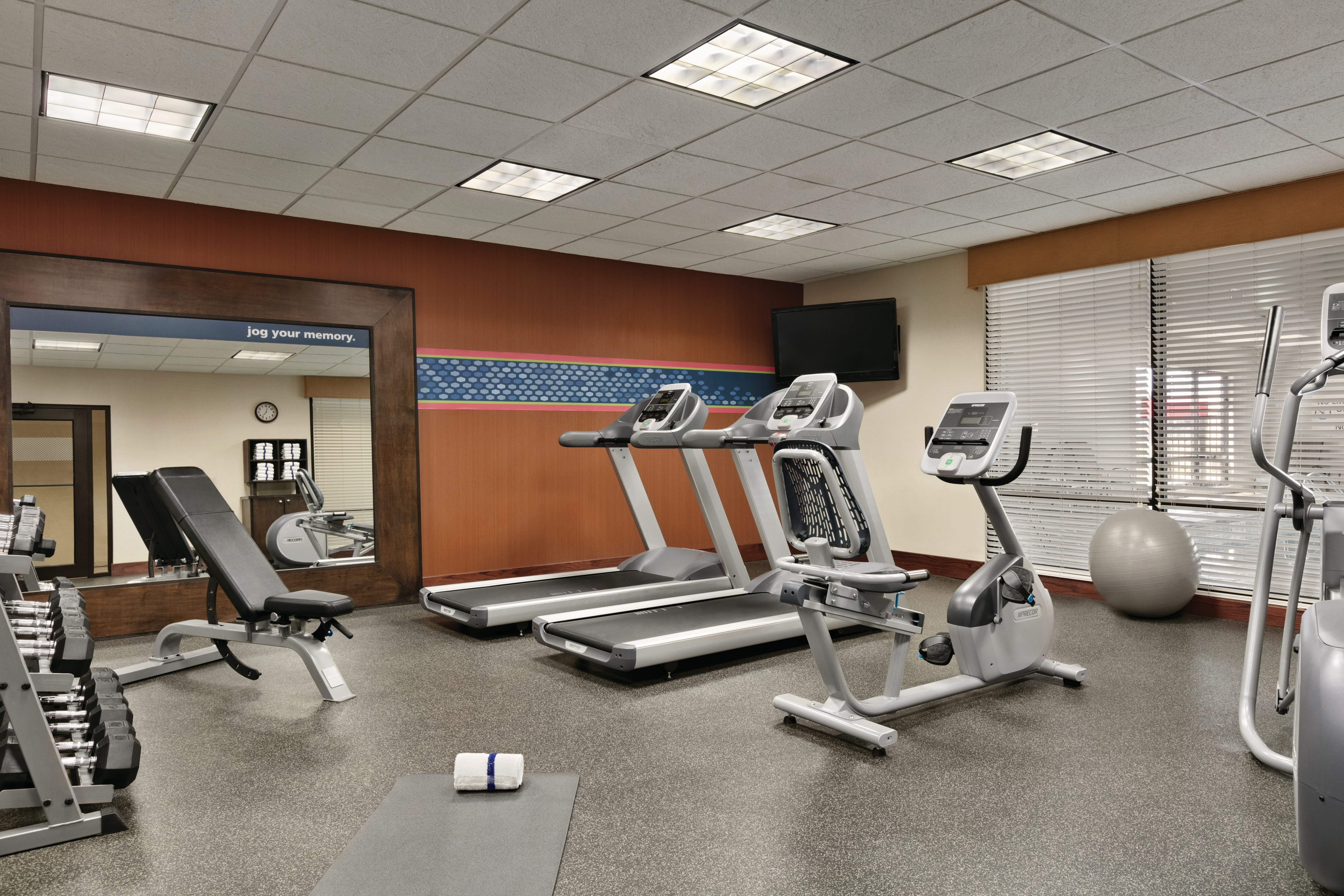 Hampton Inn and Suites Enid 26/50