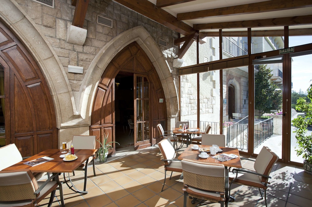 Parador De Teruel 12/28