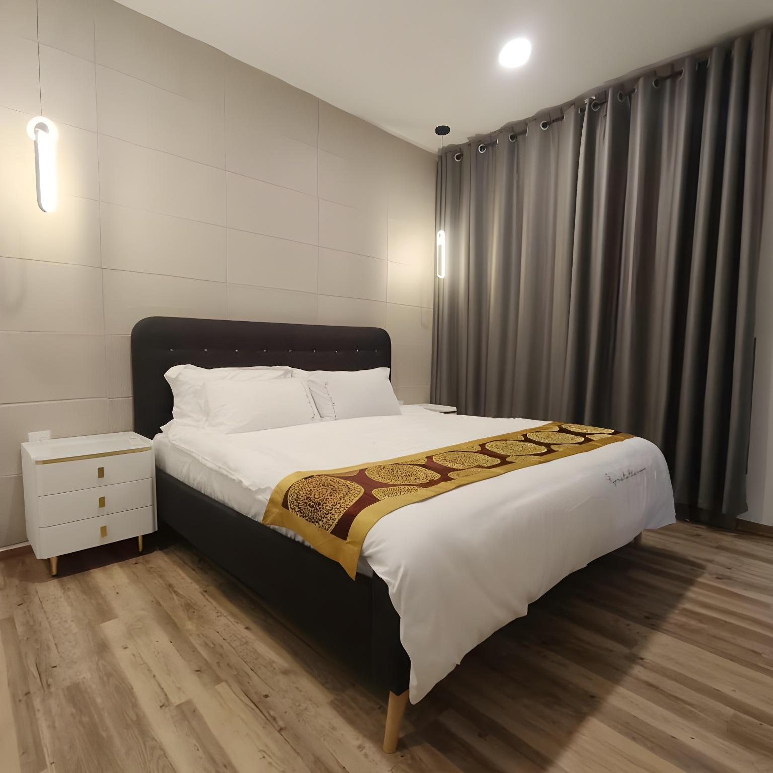 Mega Inn 17/38
