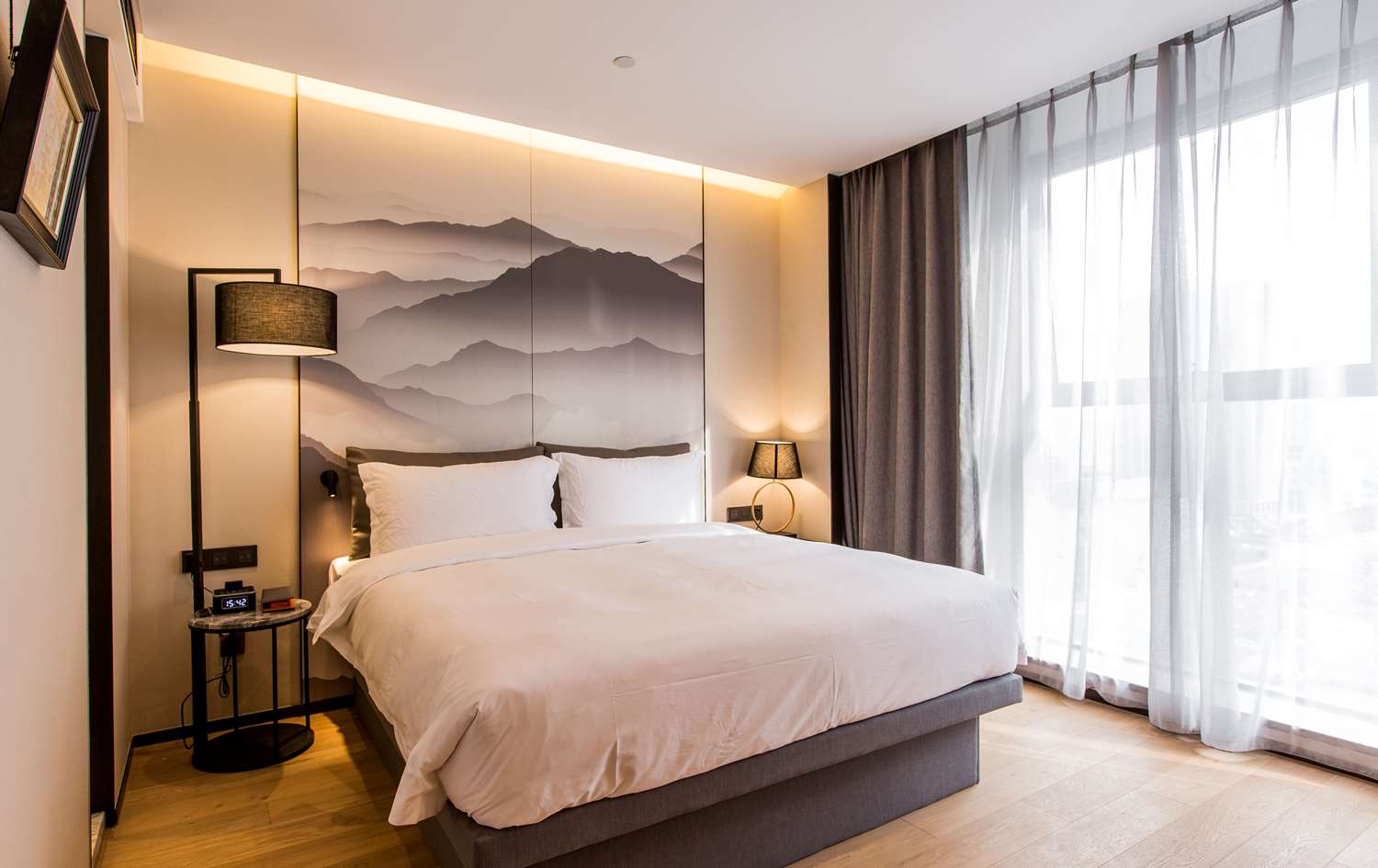 Howard Johnson By Wyndham Life Zhuoyuan Ningbo 6/19