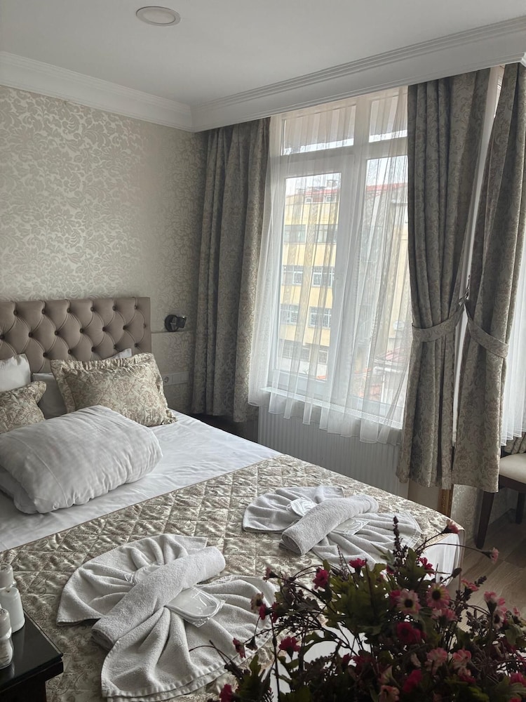 Angel's Garden Hotel 27/69