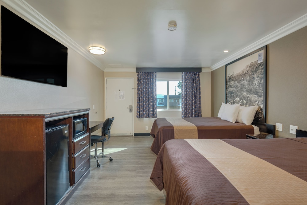 Hotel Seville 16/59