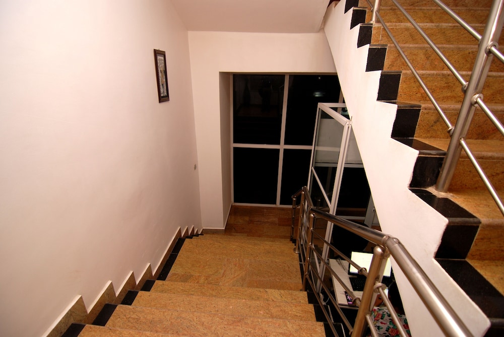 The Grosvenor Suite 21/47