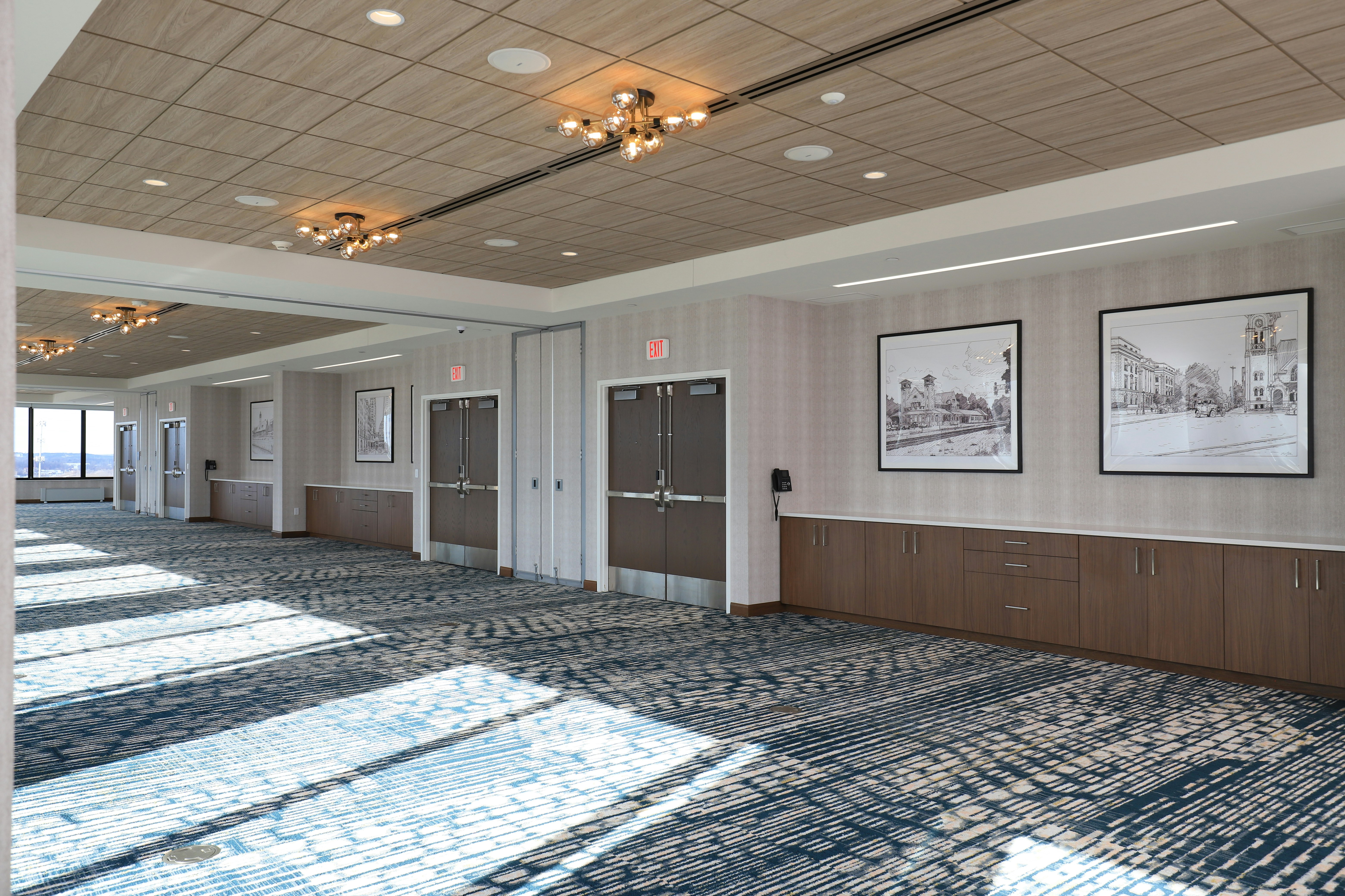 DoubleTree by Hilton Battle Creek 8/44