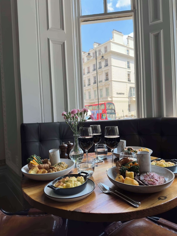 Radisson Blu Hotel London South Kensington 60/76