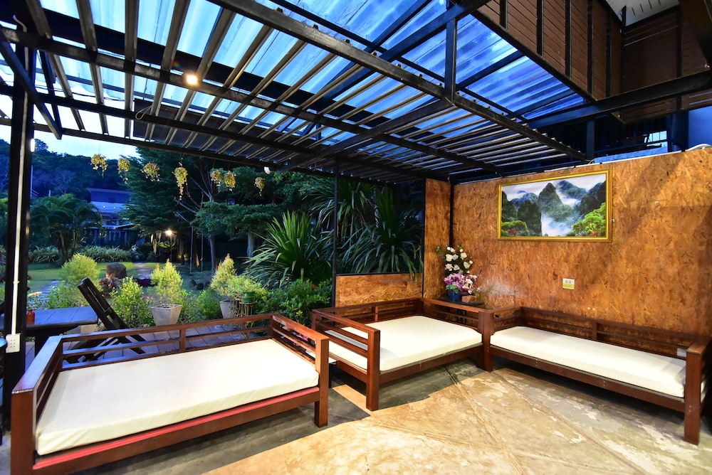 The Breeze Lipe Resort 12/44