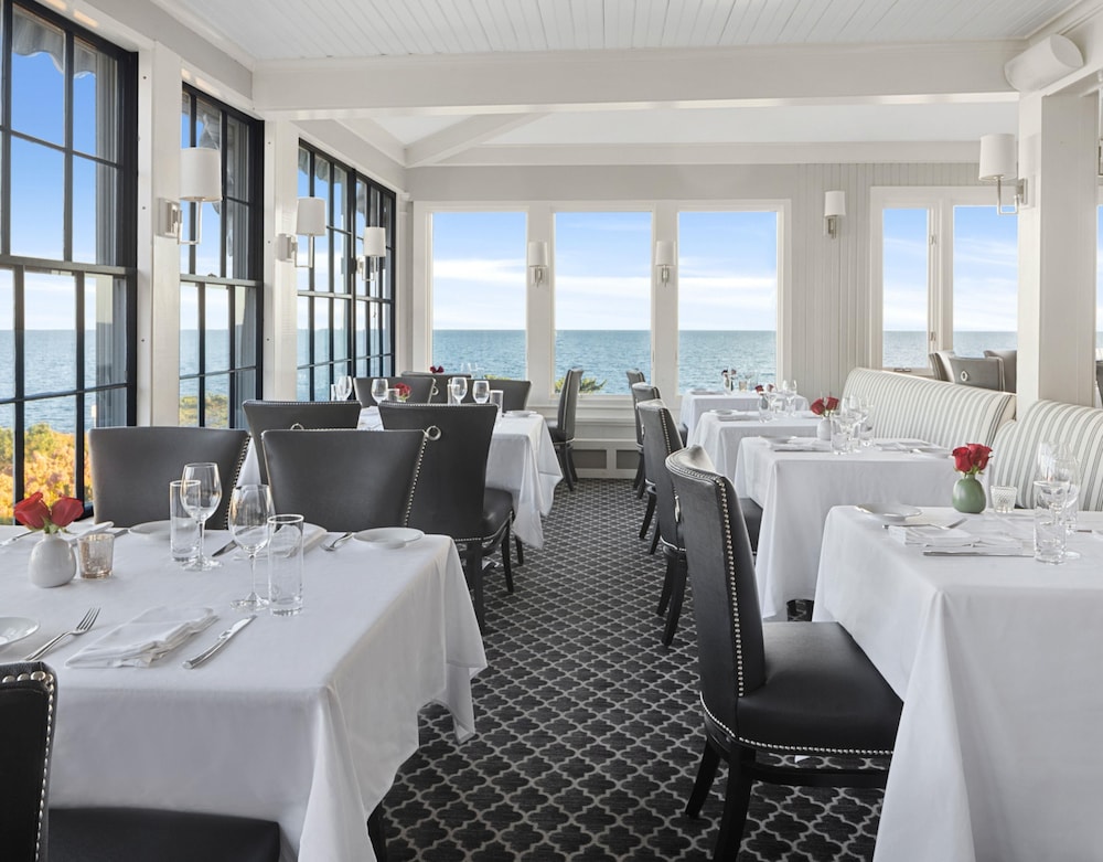 Cape Arundel Inn & Resort 36/49