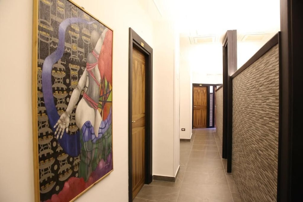 Boutique Hotel Piazza Carita 13/60
