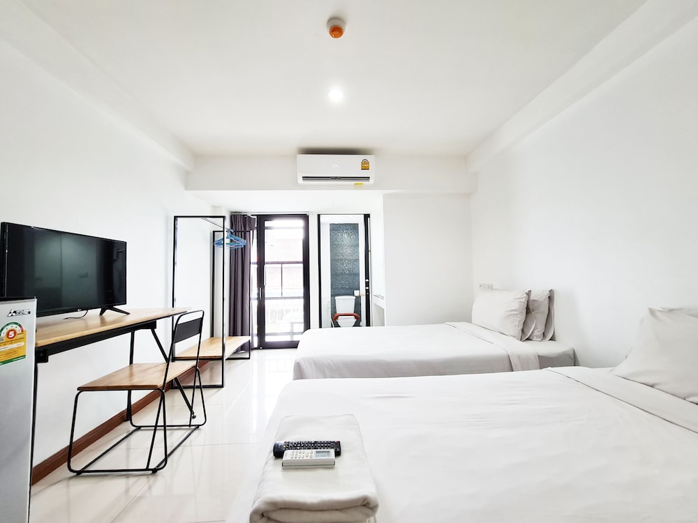 Don Muang Hotel 16/62