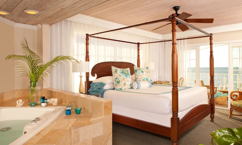 Ocean Key Resort and Spa 23/76