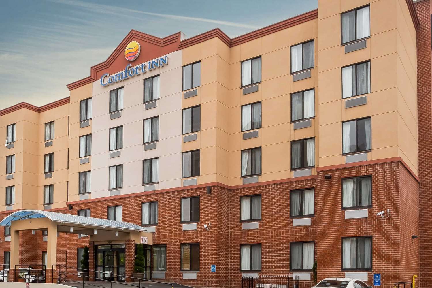 Comfort Inn New York Staten Island 1/36