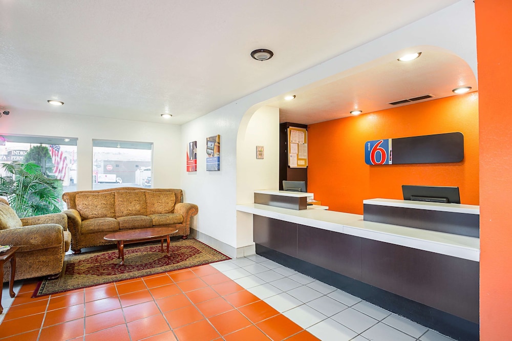 Motel6 Wenatchee, WA 8/36