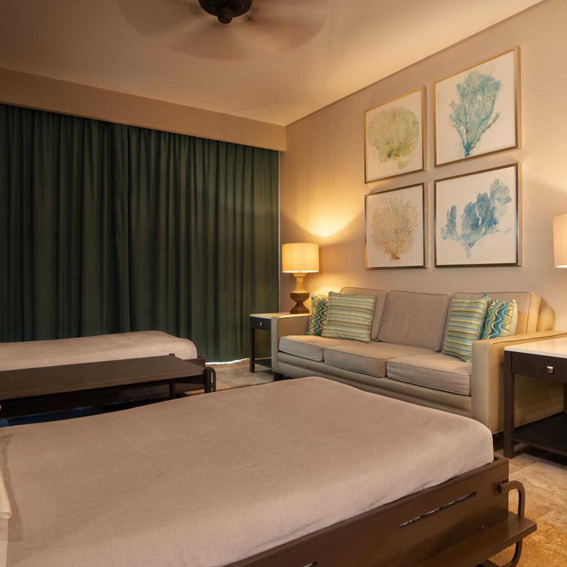 1 Bedroom, Deluxe, Suite, King Bed, Beach Front، The Royal Sands All Inclusive Resort & Spa 3/9