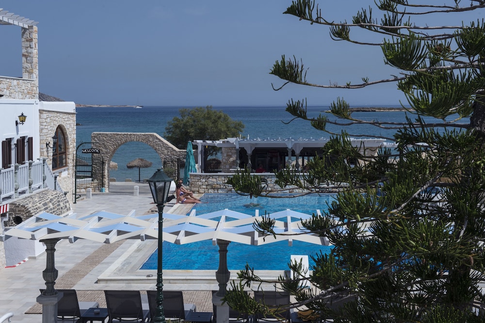 Contaratos Beach Hotel 16/50