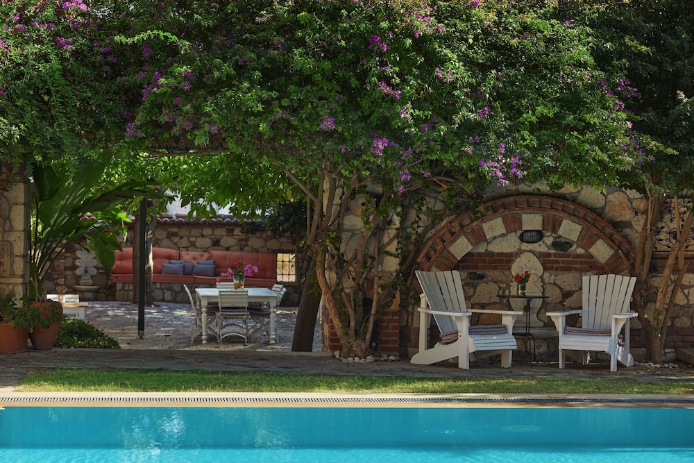 Alacati Zeytin Konak Hotel 42/50