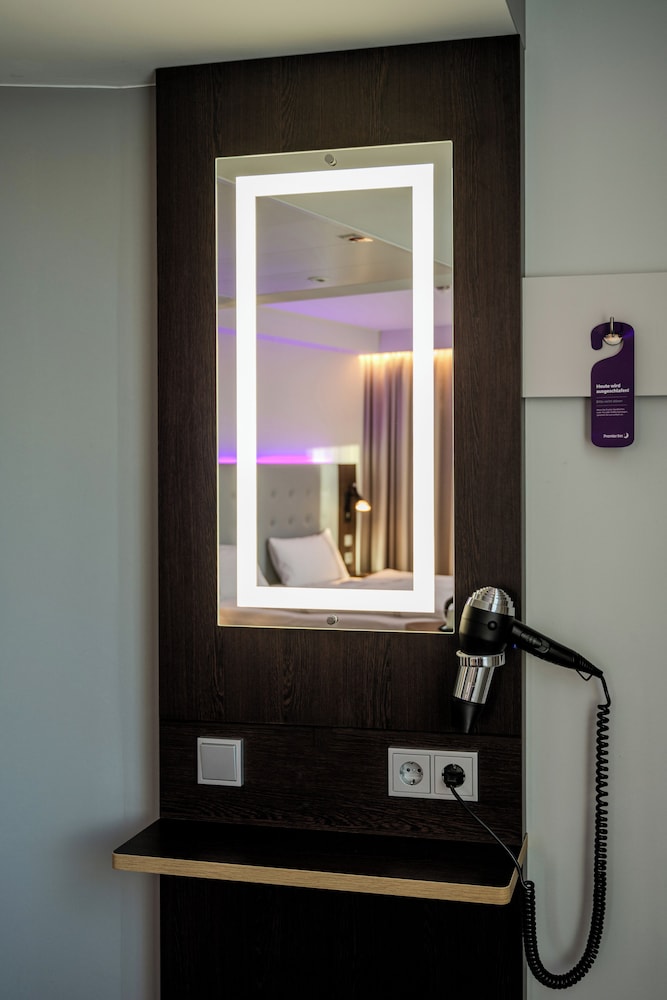 Premier Inn Essen City Centre 47/47