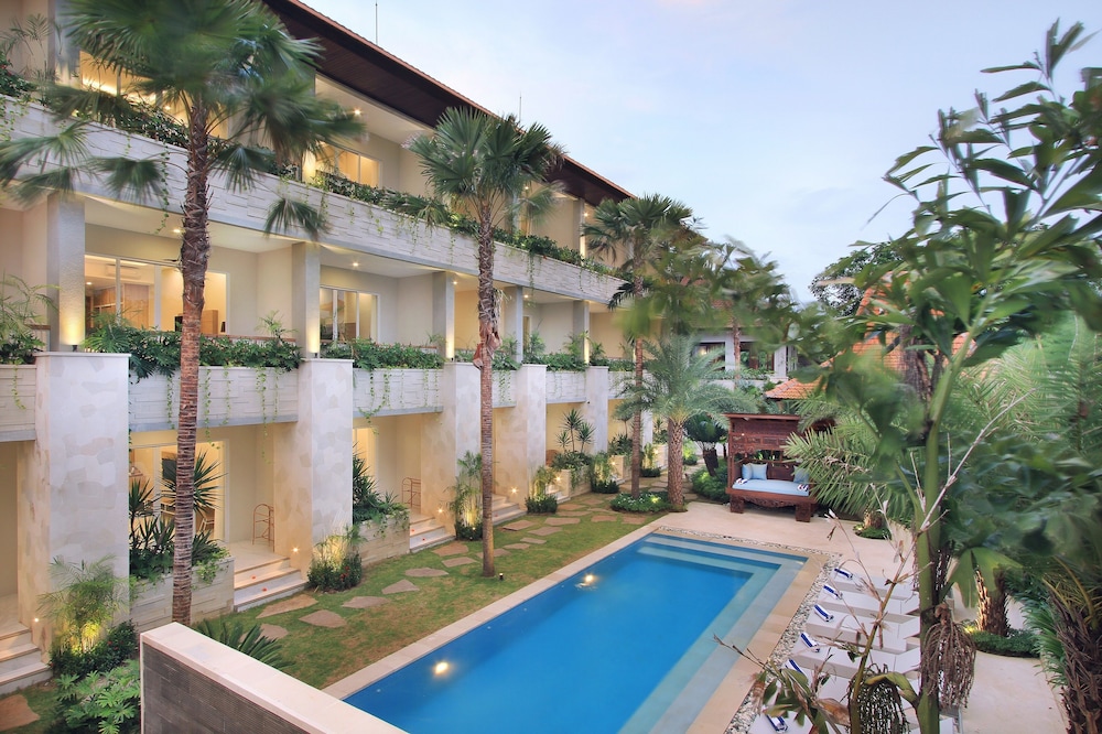 TAPA TEPI KALI in BALI
