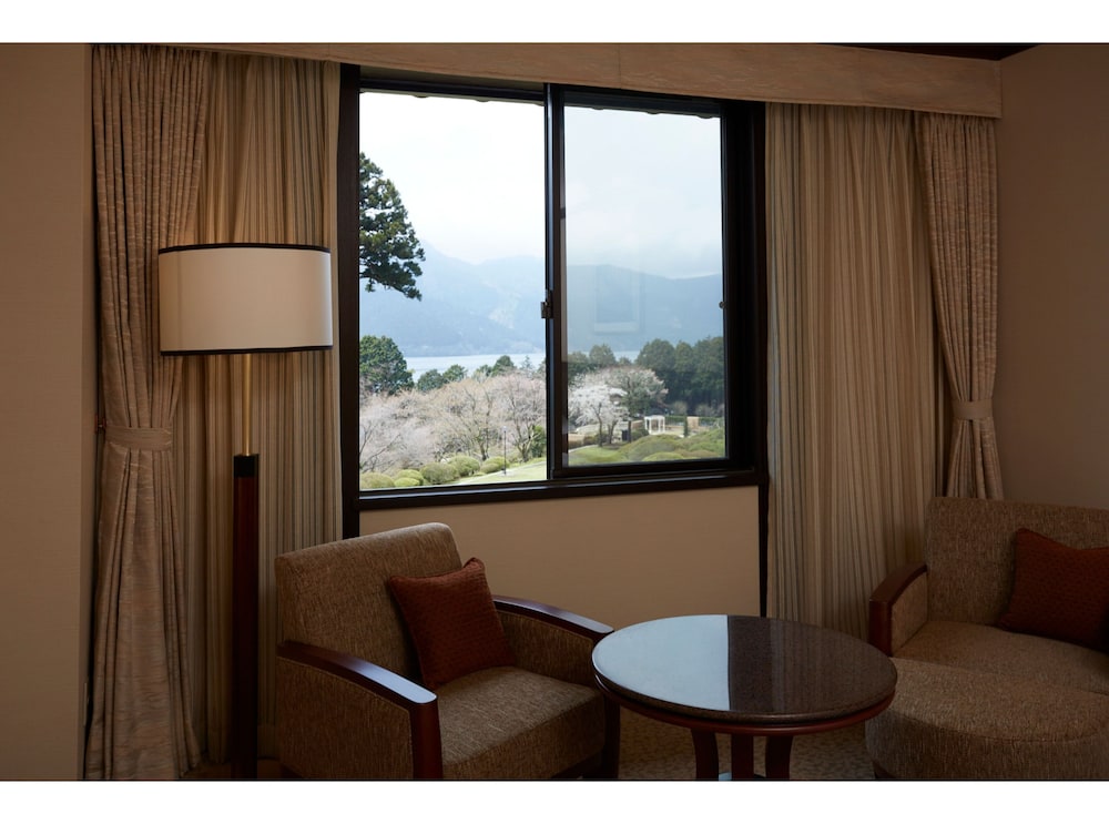 Hotel de Yama, Hakone Lakeside 44/66
