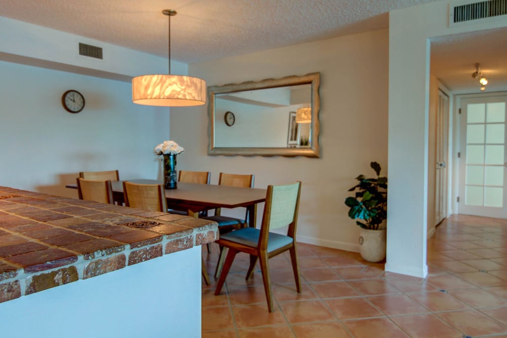 Beach Haus Bal Harbour 62/76