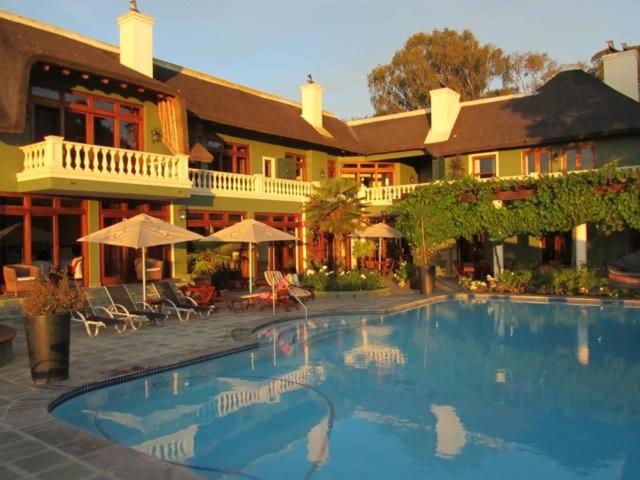 Ridgemor Villa 1/26