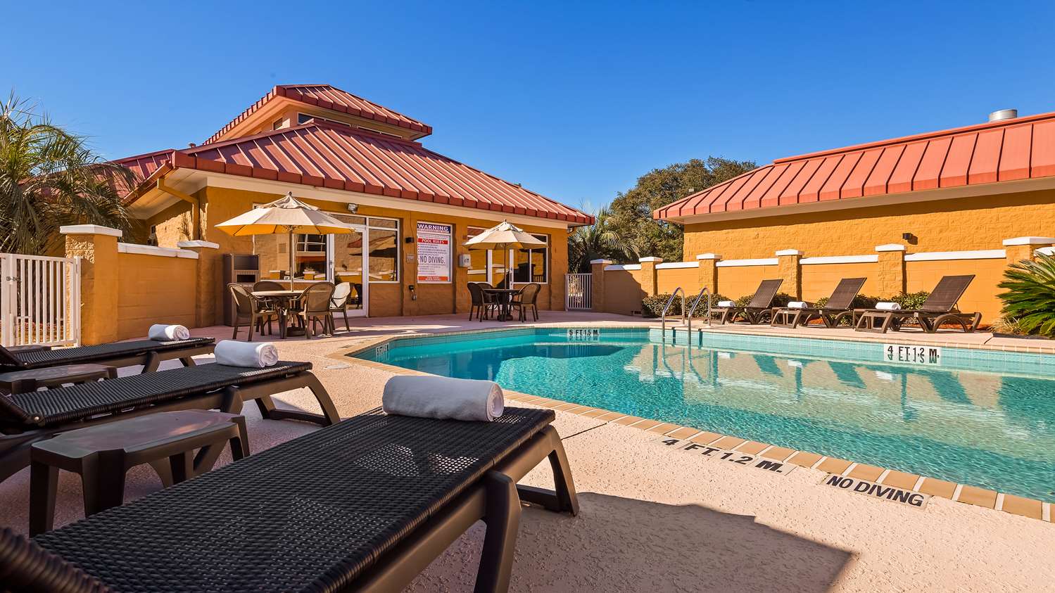 Best Western Milton Inn 25/27