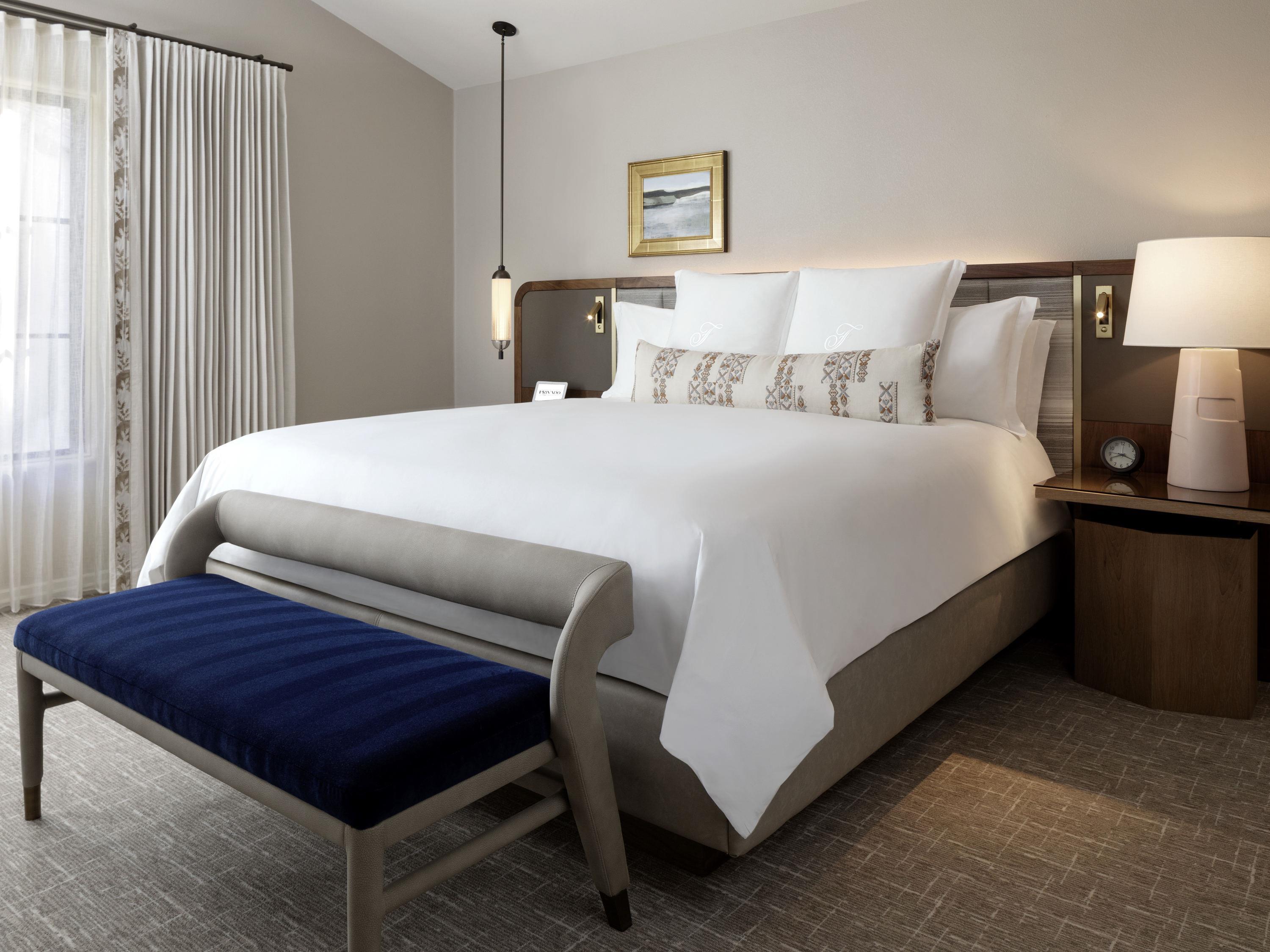 Private, Studio, King Bed, Balcony or Patio, Sofa