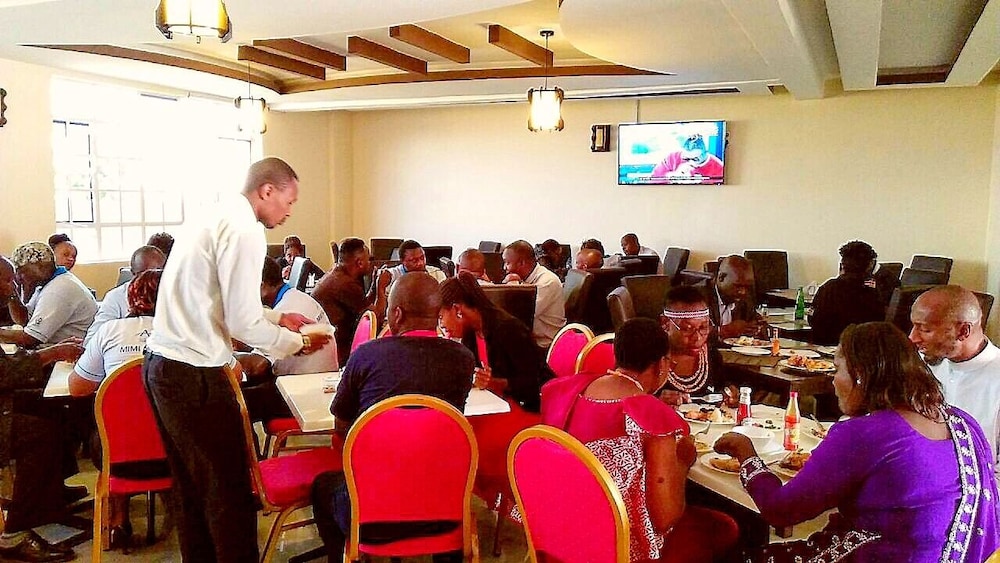 Mara Frontier Hotel 32/36