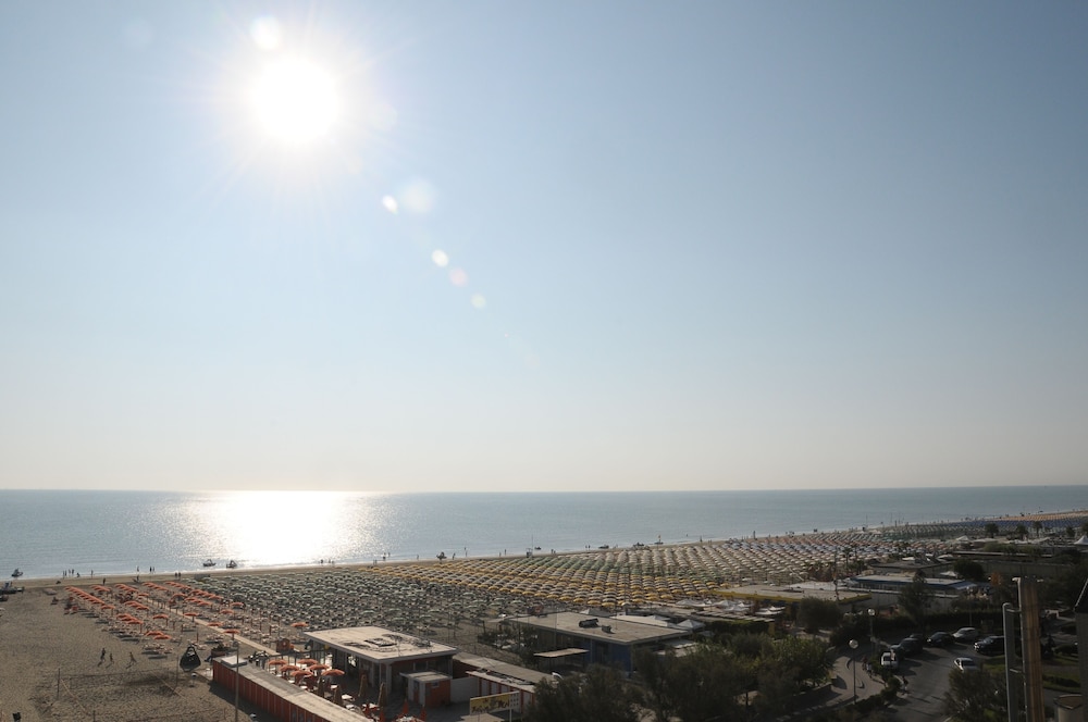 Club Hotel Dante Cervia 63/70