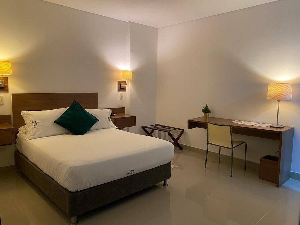 Hotel Soleira 8/20