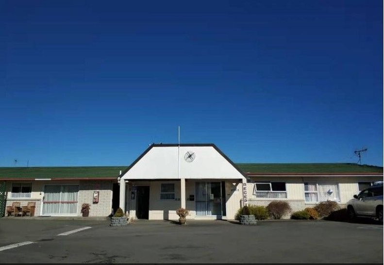 Astral motel 1/2