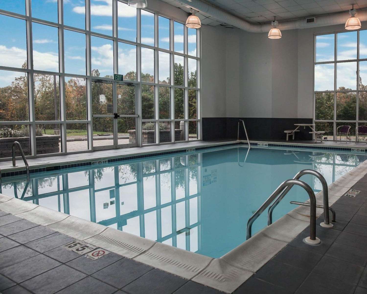 Wingate by Wyndham Bel Air I-95 Exit 77A / APG Area 21/44