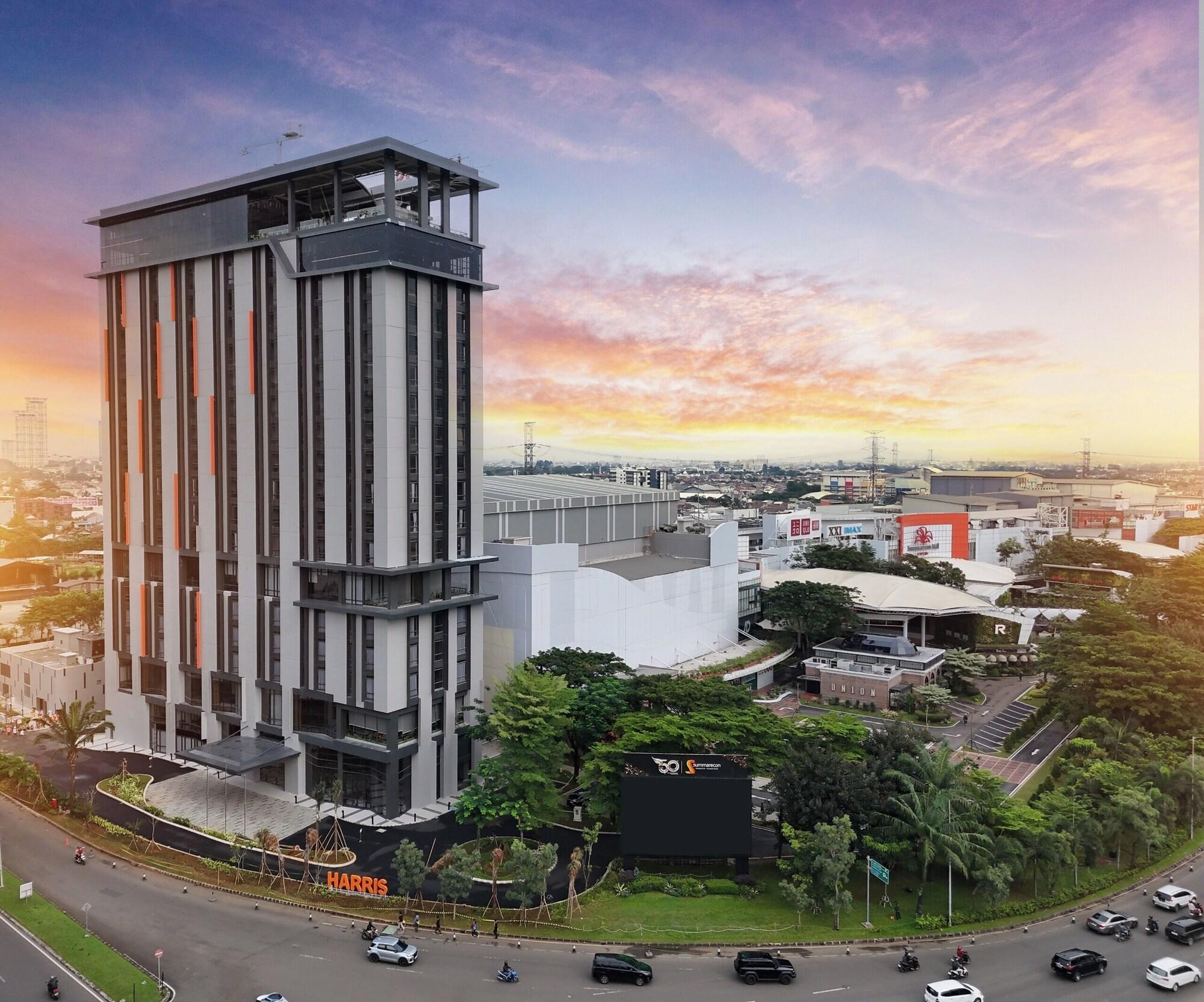Harris Hotel and Convention Serpong