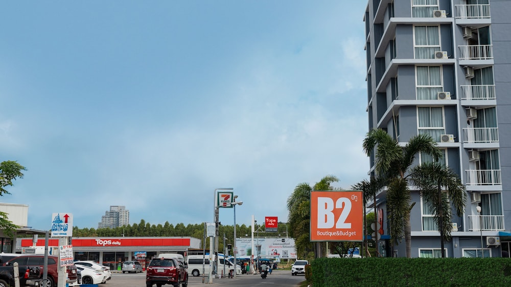 B2 Jomtien Pattaya Boutique Budget Hotel 7/60