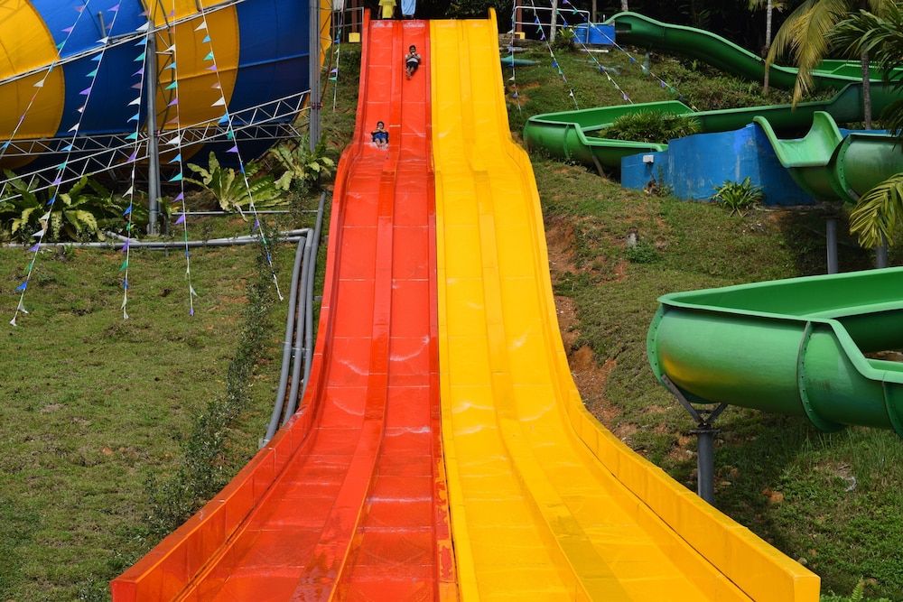 Bukit Merah Laketown Resort 17/43