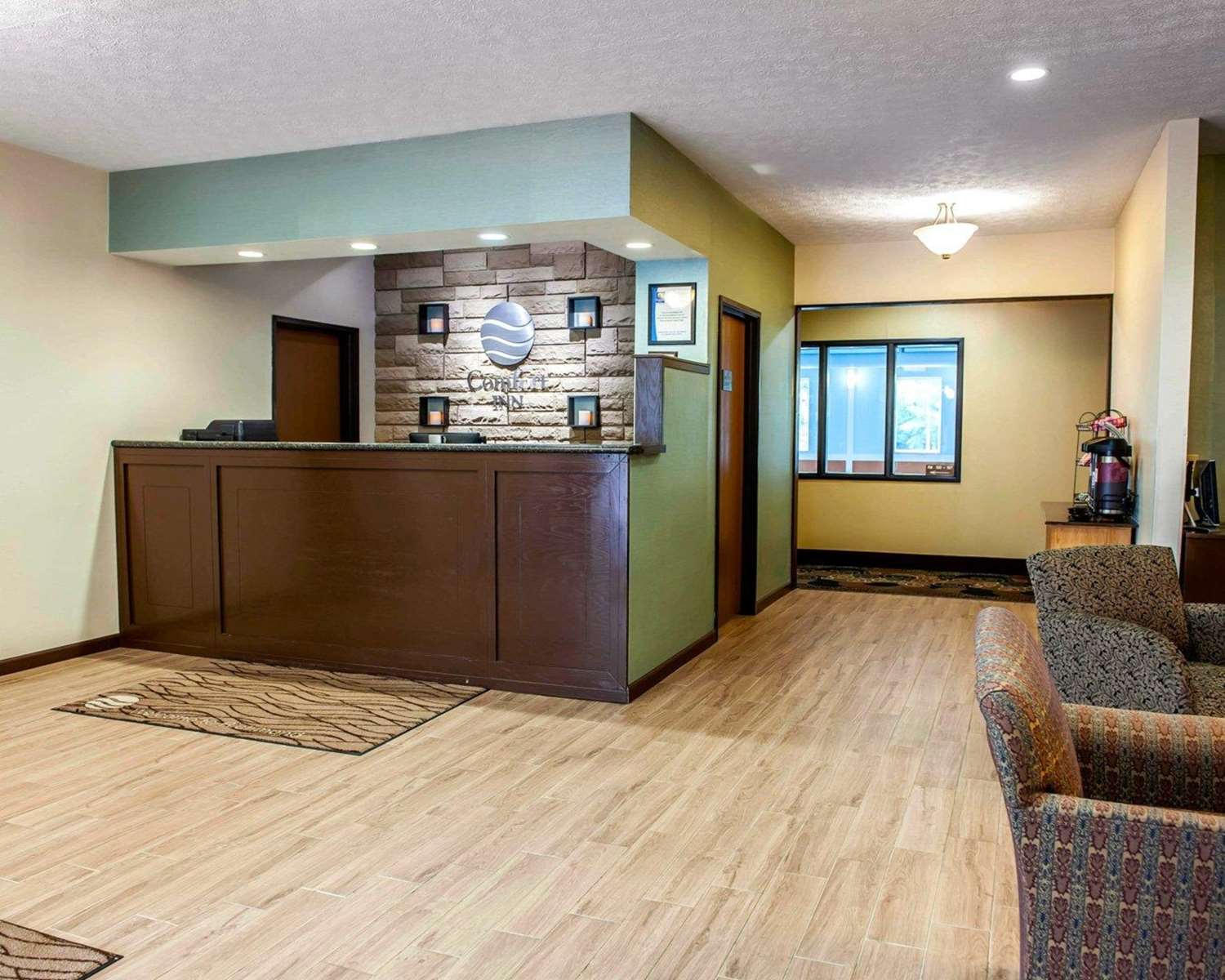 Baymont by Wyndham Richmond I-70 6/41