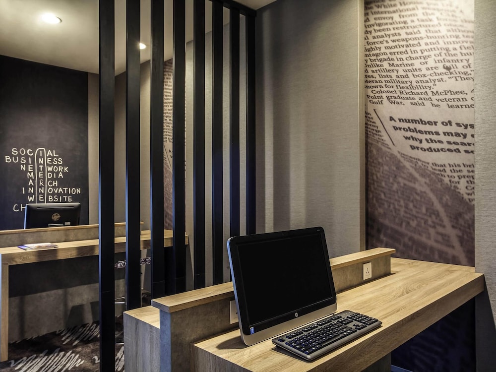 Ibis Jakarta Harmoni 50/56