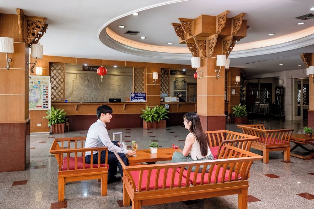 Dhevaraj Hotel 11/62