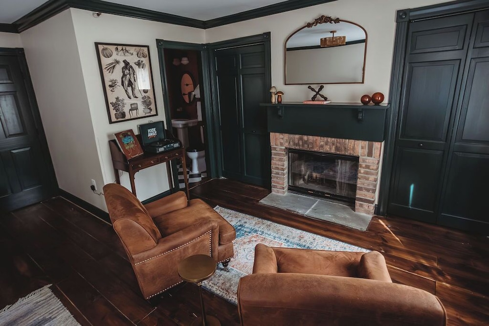 Rookwood Inn 42/50