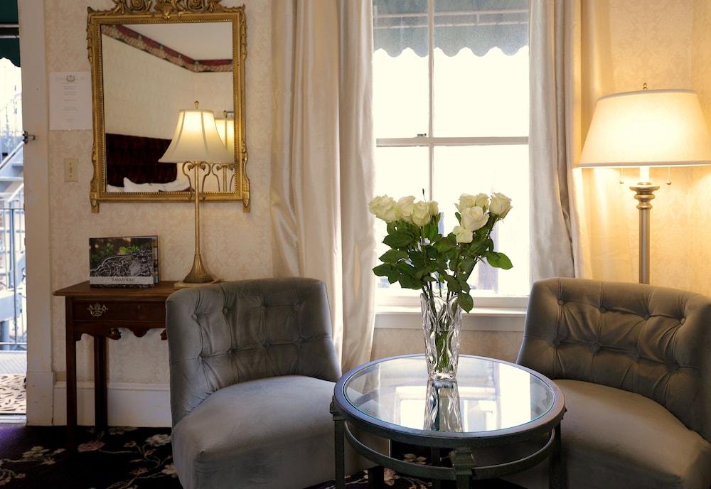 Foley House Inn 60/75