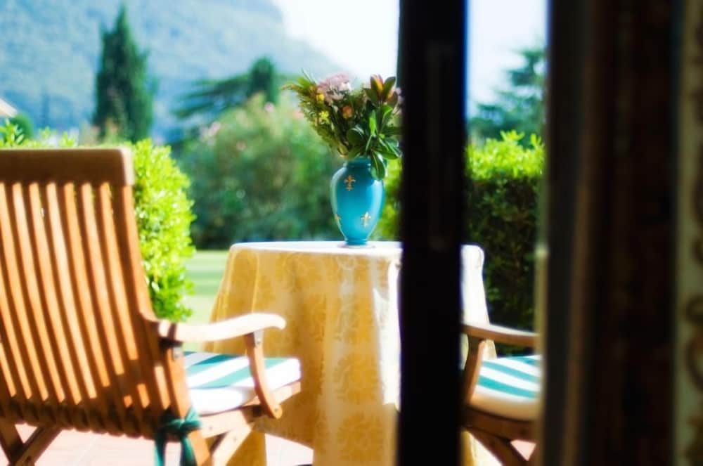 Villa Madrina Lovely and Dynamic Hotel 25/49