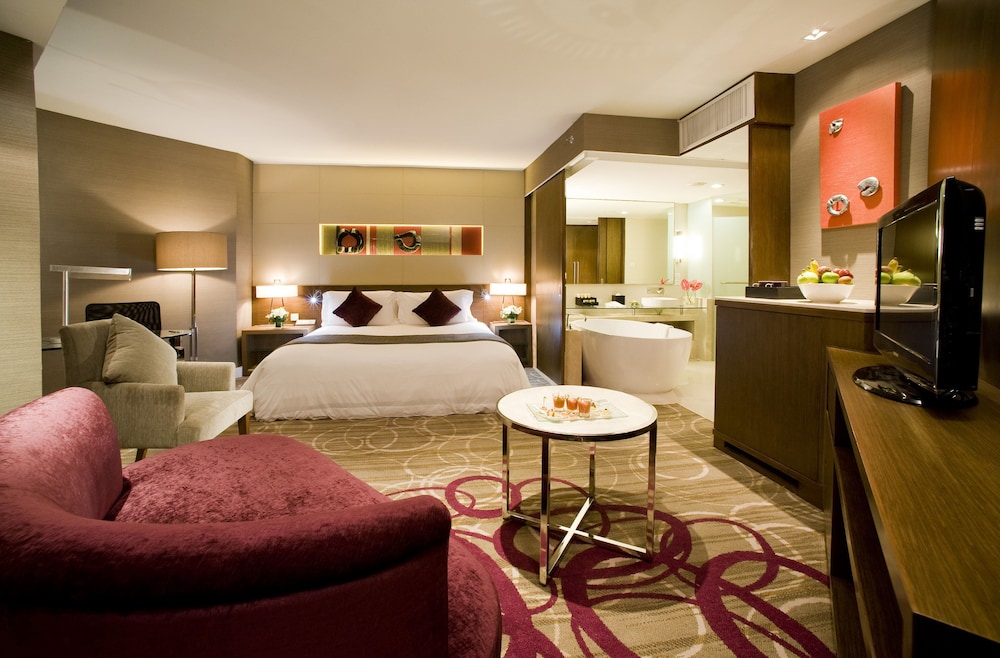 Centara Grand At Central Plaza Ladprao Bangkok 50/82
