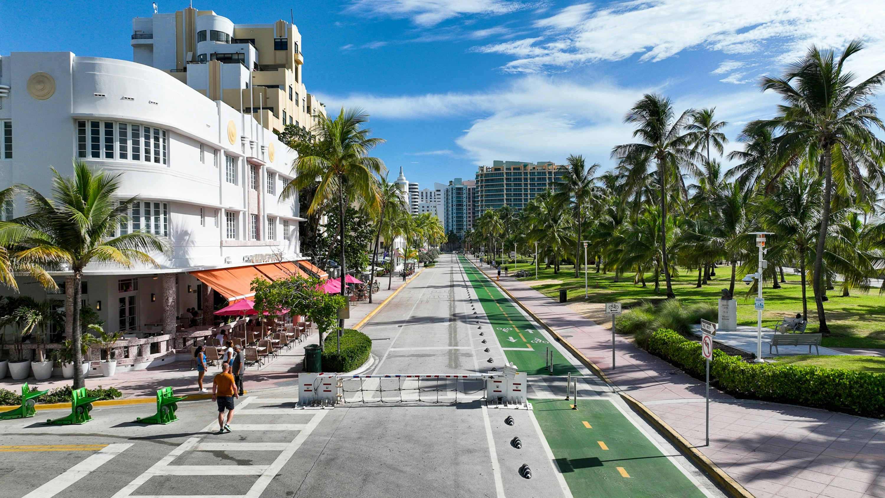 Cardozo South Beach 25/34