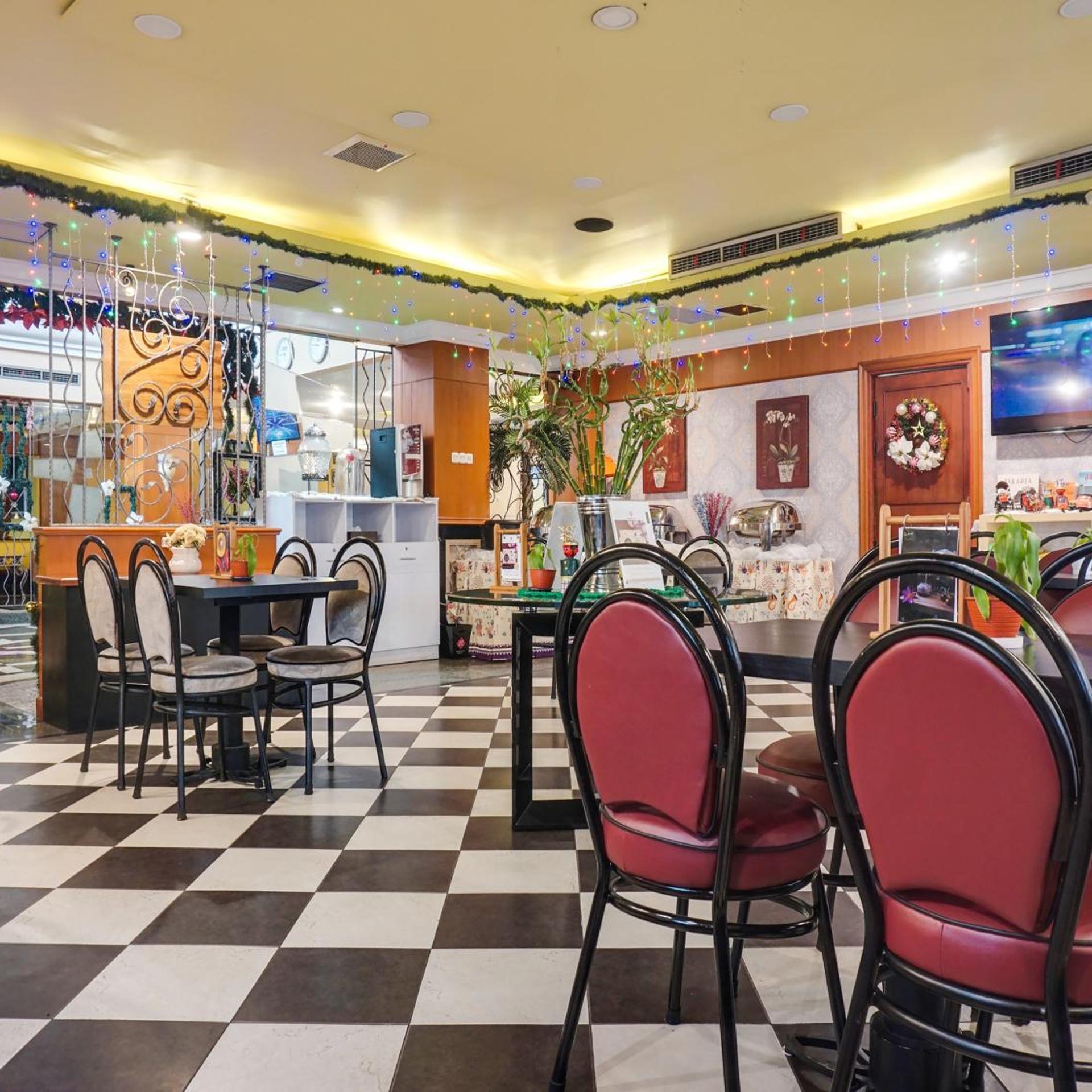 BI Executive Hotel 38/51