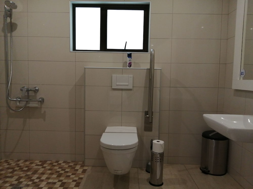 Capbon Guesthouse 49/50