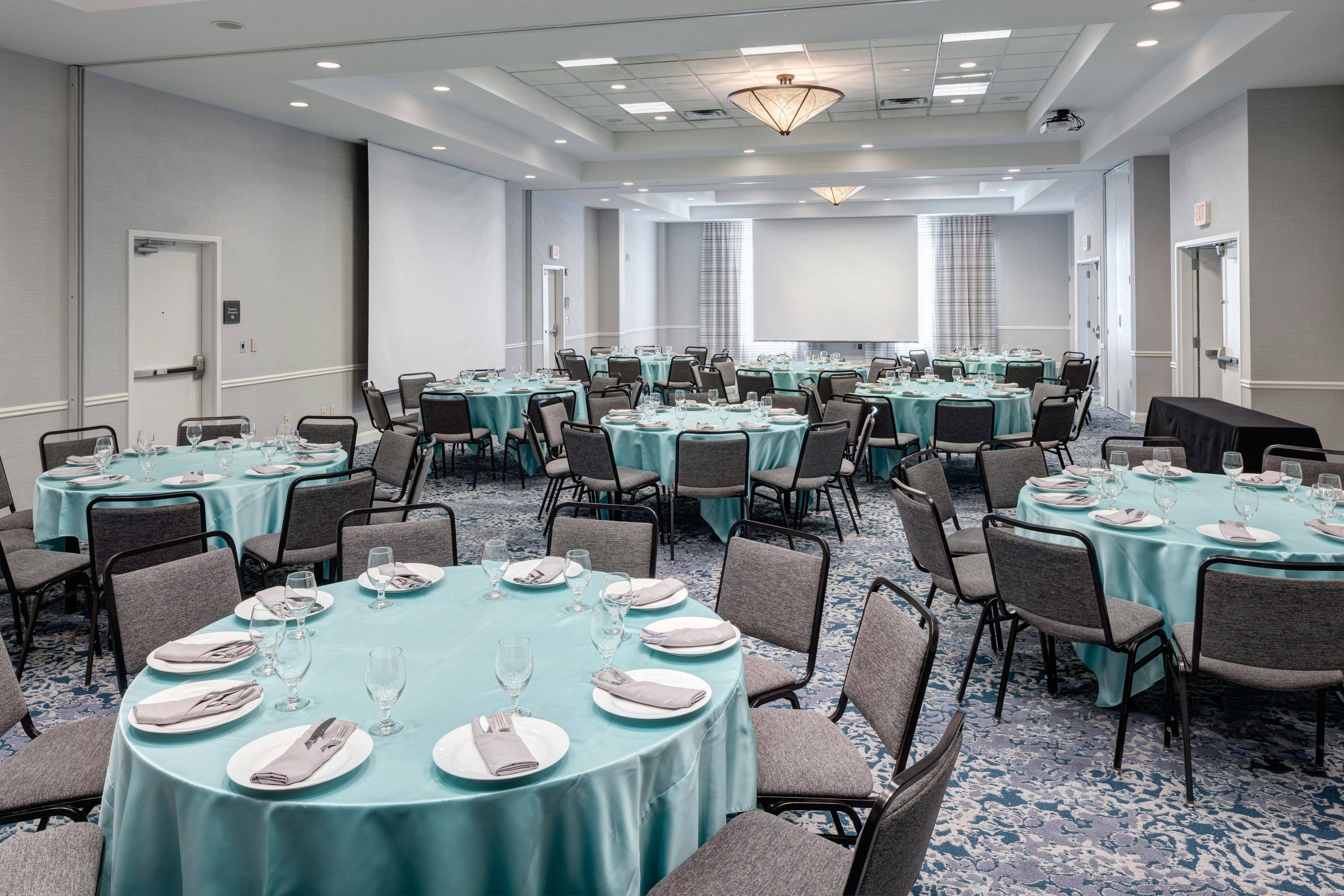 Hilton Garden Inn Frisco 17/24