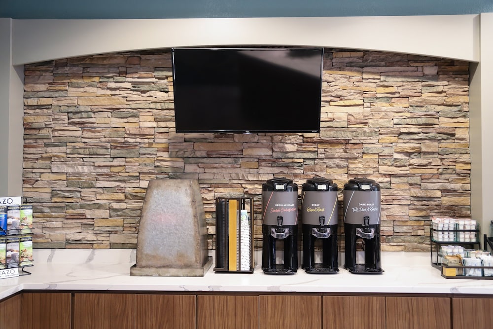 Staybridge Suites Houston-Nasa/Clear Lake 58/80