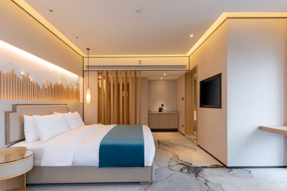 Mercure Chengdu Huapaifang (Opening December 2018) 24/69